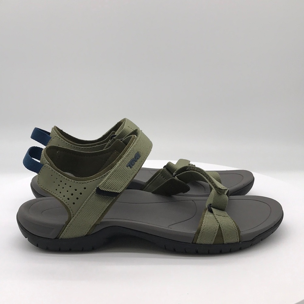 Teva womens  Olive Green Outdoor Sport Sandals size 8 US